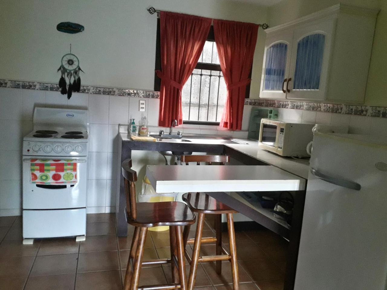 Dos Palmas Studio Apartments Rio Segundo Bagian luar foto